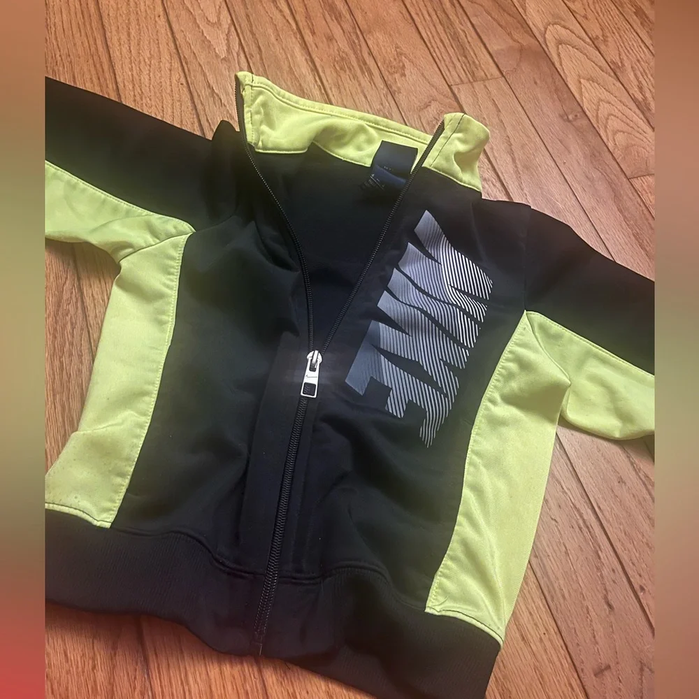 Nike Kids' Black & Neon Yellow-Green Full-Zip Track Jacket Sweatshirt Boys Sz 4